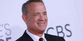 Tom Hanks aniversaria no dia 9 de julho, ele que nasceu no ano de 1956, na localidade de Concord, estado da Califórnia, Estados Unidos. Uma carreira que foi consolidada a partir de interpretações memoráveis como em QUERO SER GRANDE, FILADÉLFIA, FORREST GUMP, O RESGATE DO SOLDADO RYAN, O NÁUFRAGO e muitos outros. 