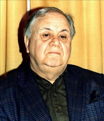 Manos Hadjidakis um dos mais importantes nomes da música no cinema da Grécia.