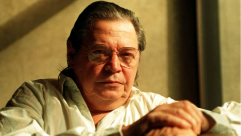 A trilha mais premiada de Jobim é A CASA ASSASSINADA do cineasta Paulo Cesar Sarceni que ganhou prêmios em Brasília e Gramado de melhor música.  Antônio Carlos Jobim nasceu no dia 25 de janeiro de 1927 e morreu no dia 08 de dezembro de 1994. 