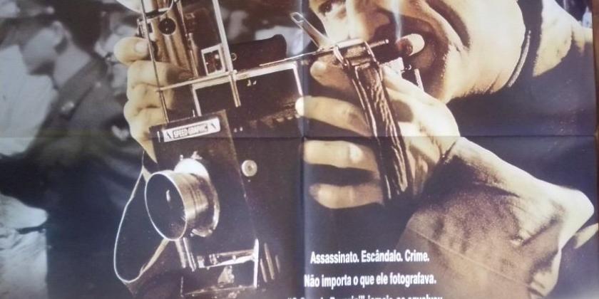 Nos arquivos de áudio apresentamos respectivamente as trilhas de TESTEMUNHA OCULAR,primeiramente a composição de Jerry Goldsmith que foi rejeitada e em seguida a música original do filme de autoria de Mark Isham.