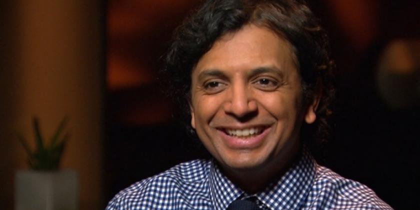M. Night Shyamalan até aqui aqui já são 15 filmes, dos quais produziu 14 e chegou a fazer ponta como ator em 10 deles, ao melhor estilo Hitchcock.