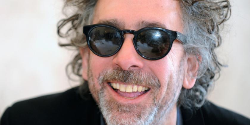Tim Burton dirigiu 38 filmes, tendo produzido 25 e conquistado 21 prêmios, alem de duas indicações ao Oscar.