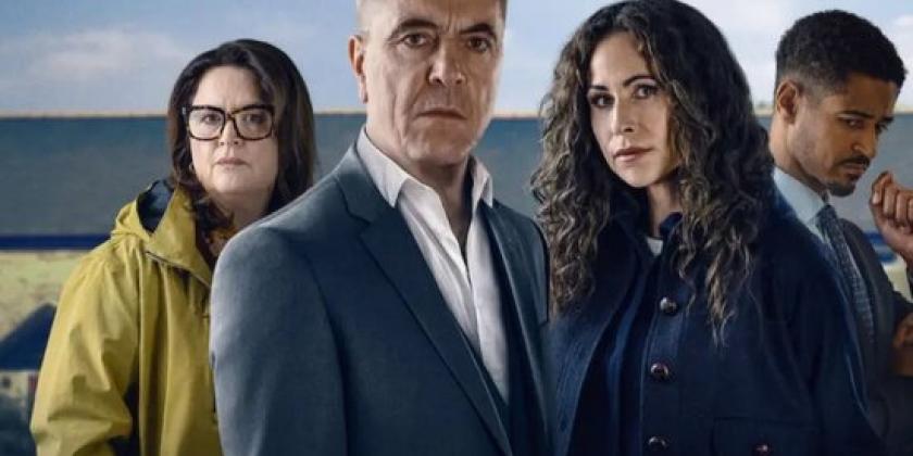 Baseada no best-seller de Harlan Coben, Custe o que Custar é uma minissérie britânica de tirar o fôlego dividida em oito episódios, disponível na plataforma Netflix.